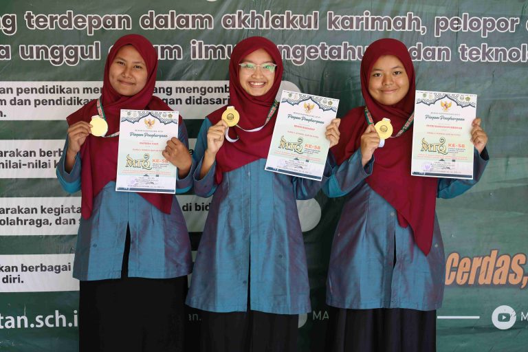 Siswa MAN Tapanuli Selatan Raih Juara 1 Syahril Qur’an MTQ Tingkat Kabupaten Tapanuli Selatan Tahun 2026