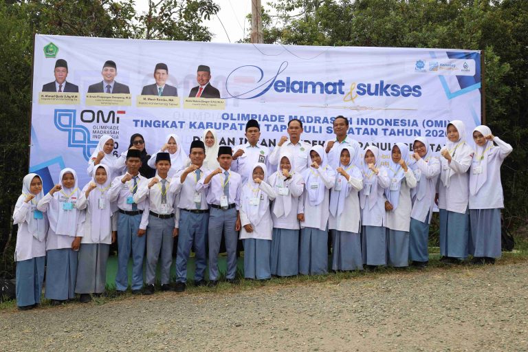 18 Siswa MAN Tapanuli Selatan Ikuti Olimpiade Madrasah Indonesia (OMI) Tingkat Kabupaten Tahun 2026